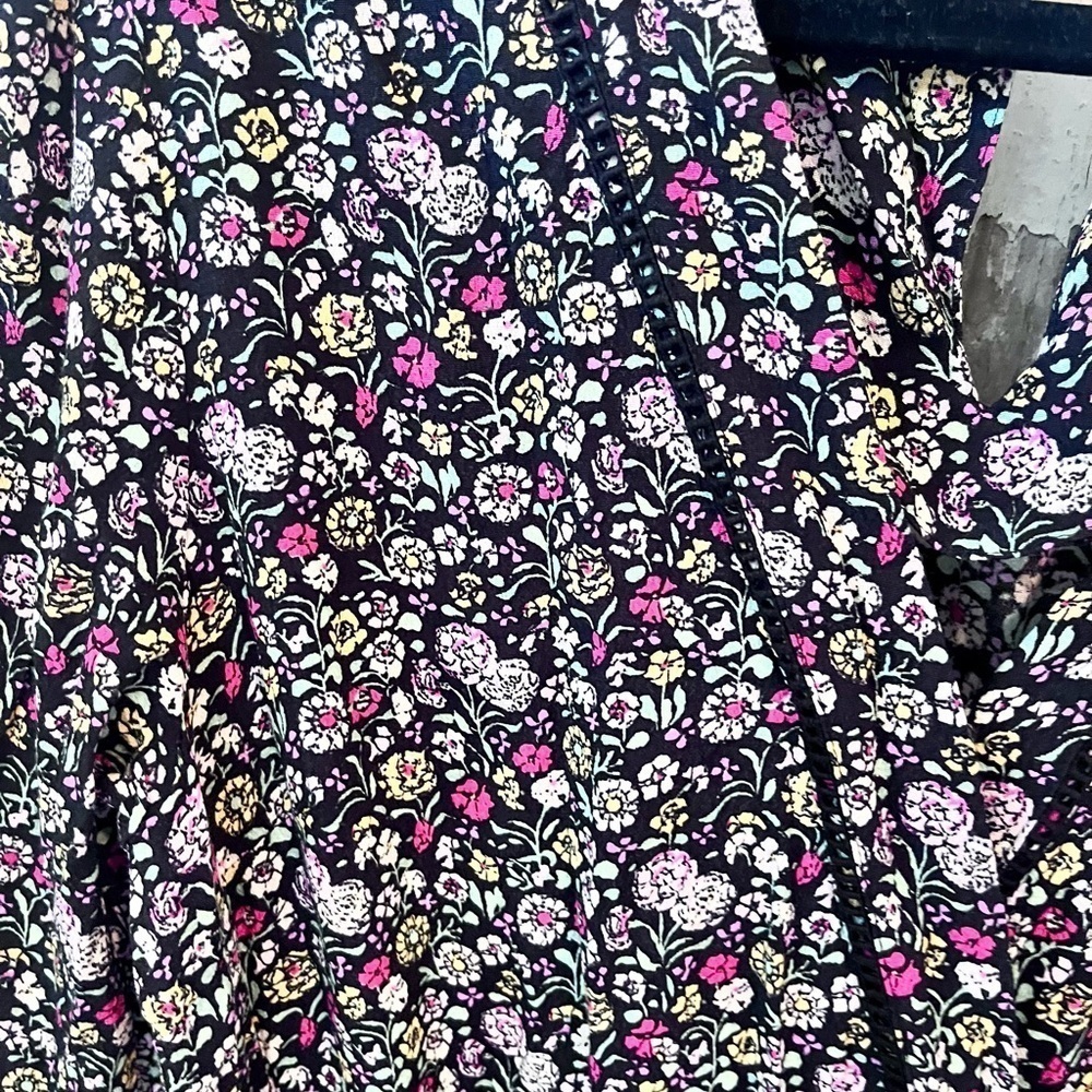 Ann Taylor Loft petite large jumper floral - Picture 4 of 4